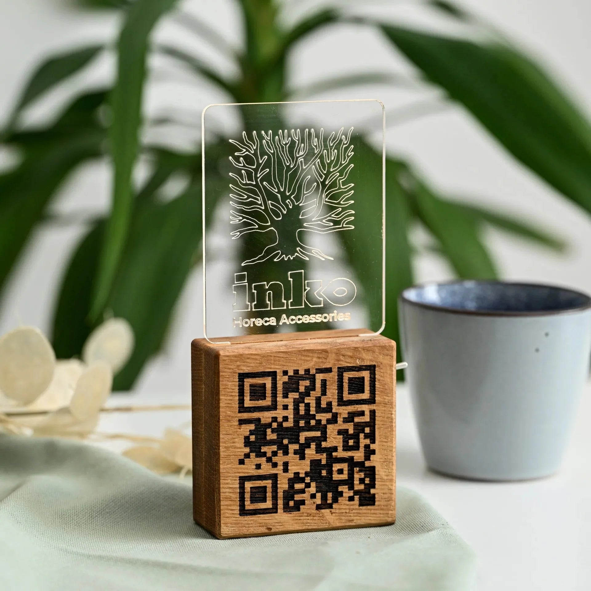 Acrylic QR Code Plate with Illumination (QW06) - inkohoreca - shop