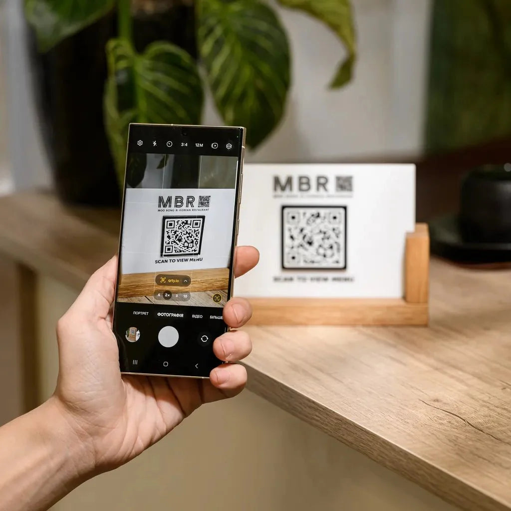 Acrylic QR Menu Display with Wooden Stand (QW05) - inkohoreca - shop