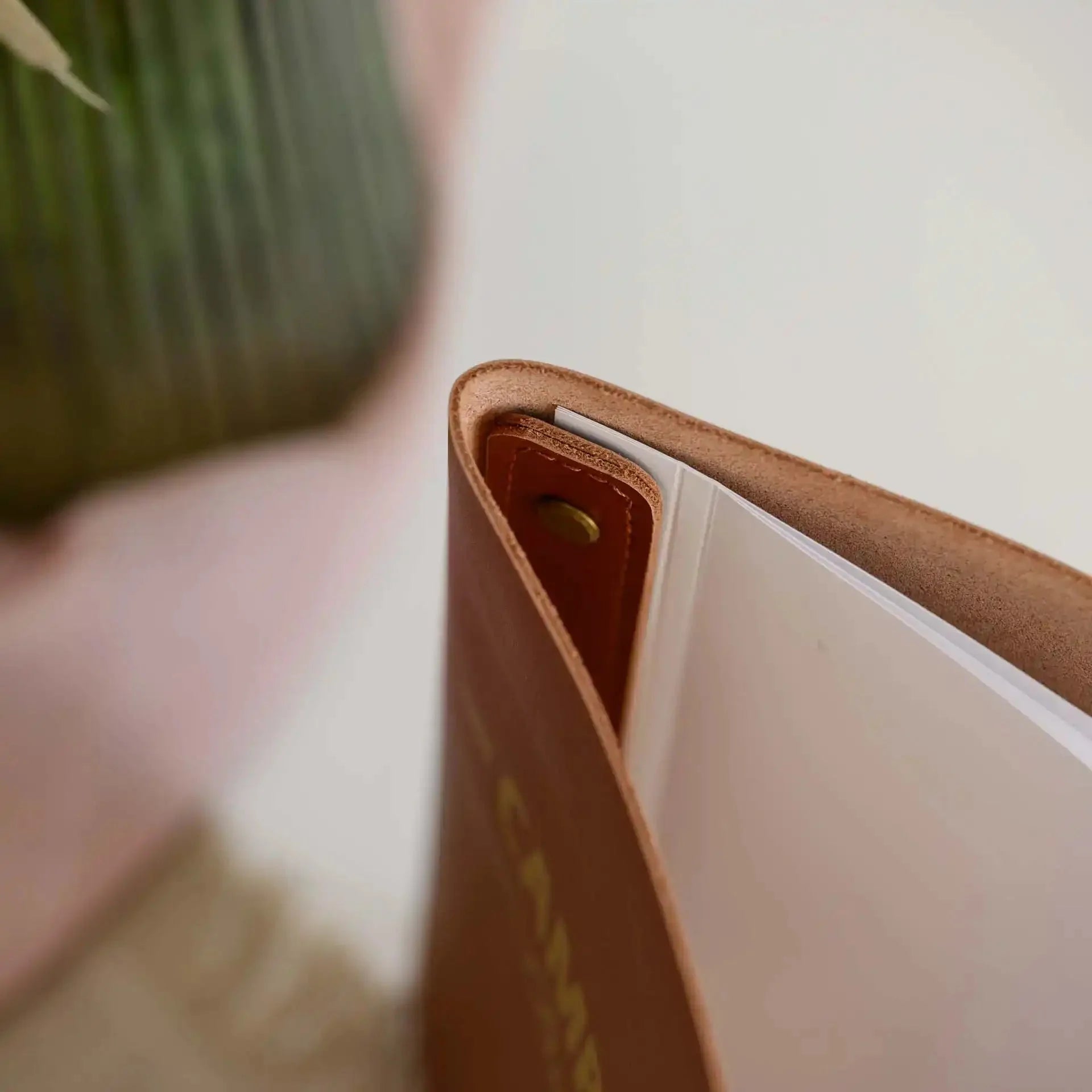Basic Leather Menu Holder with fixing on Screws (LM02A5) - inkohoreca - shop