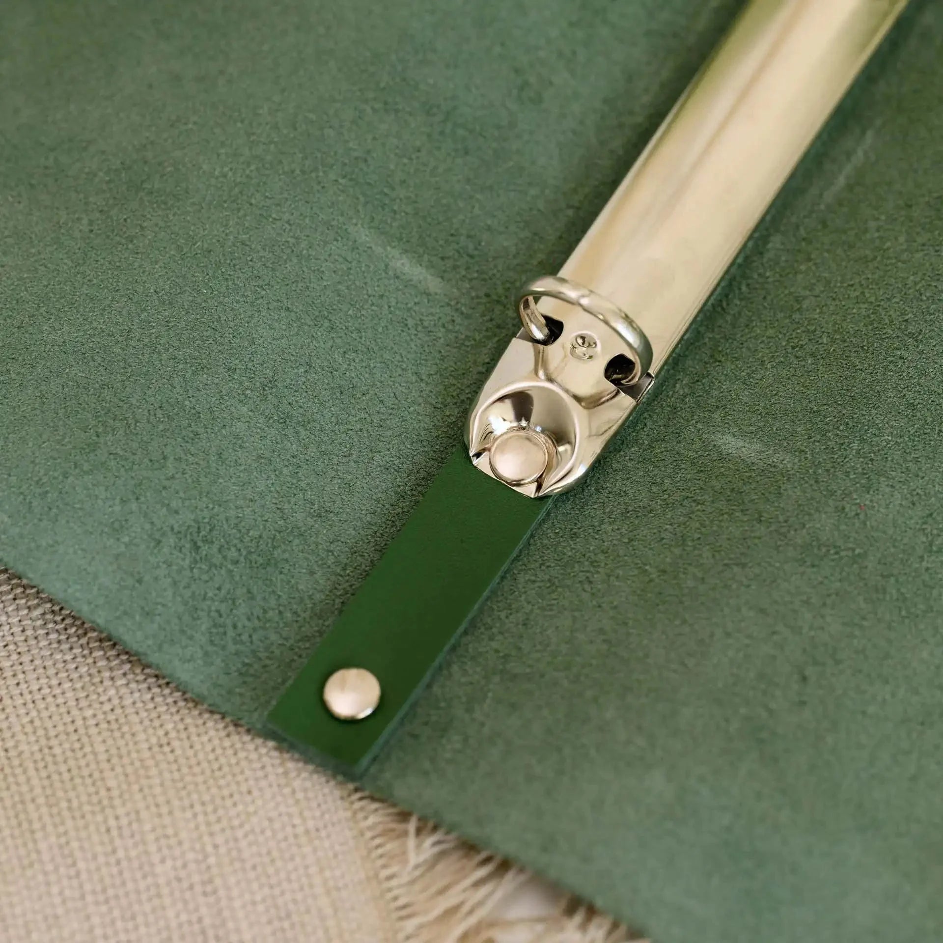 Basic Leather Menu Holder with Ring Binder Mechanism (LM01A5) - inkohoreca - shop