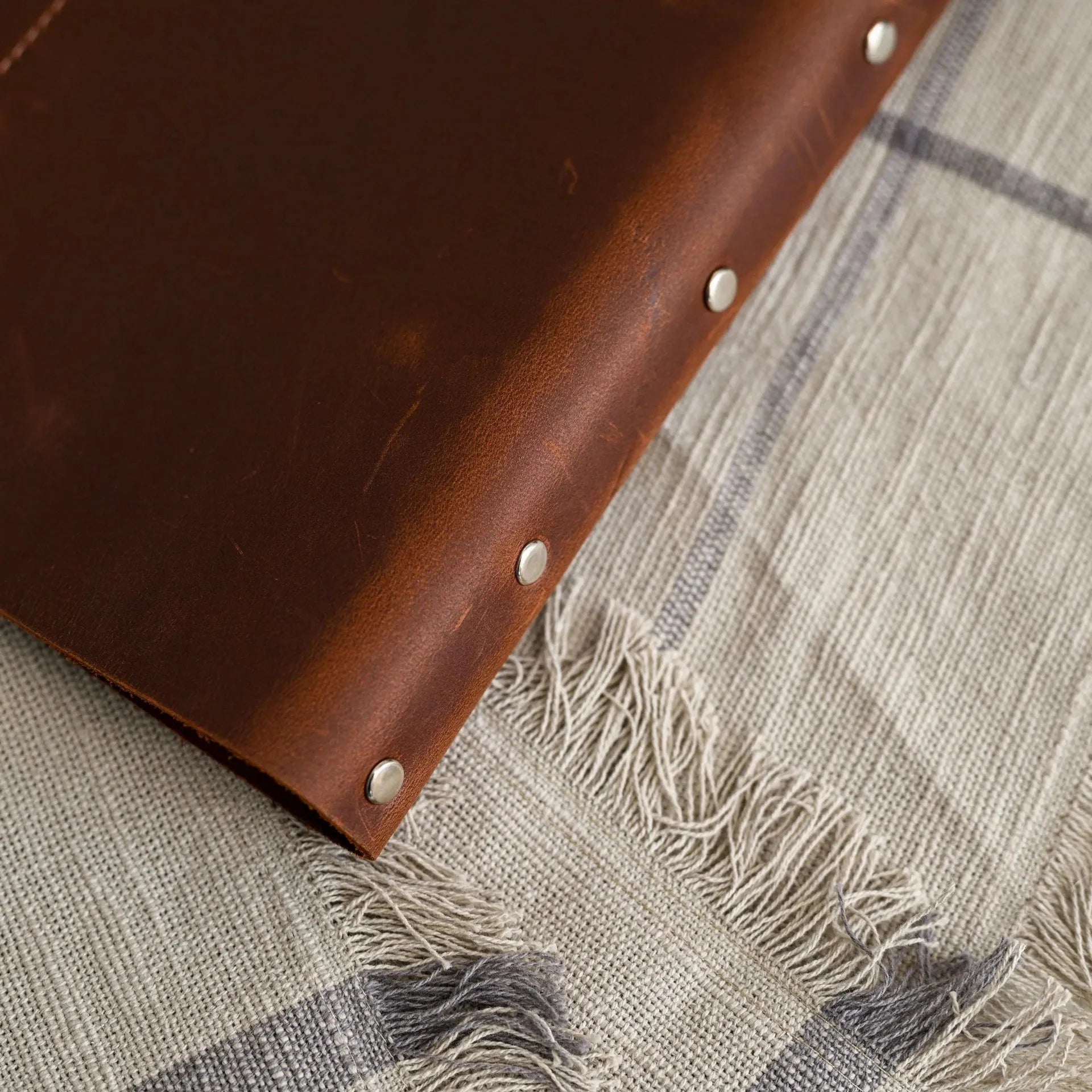 Basic Leather Menu Holder with Ring Binder Mechanism with Crazy Horse leather (LM01A5) - inkohoreca - shop