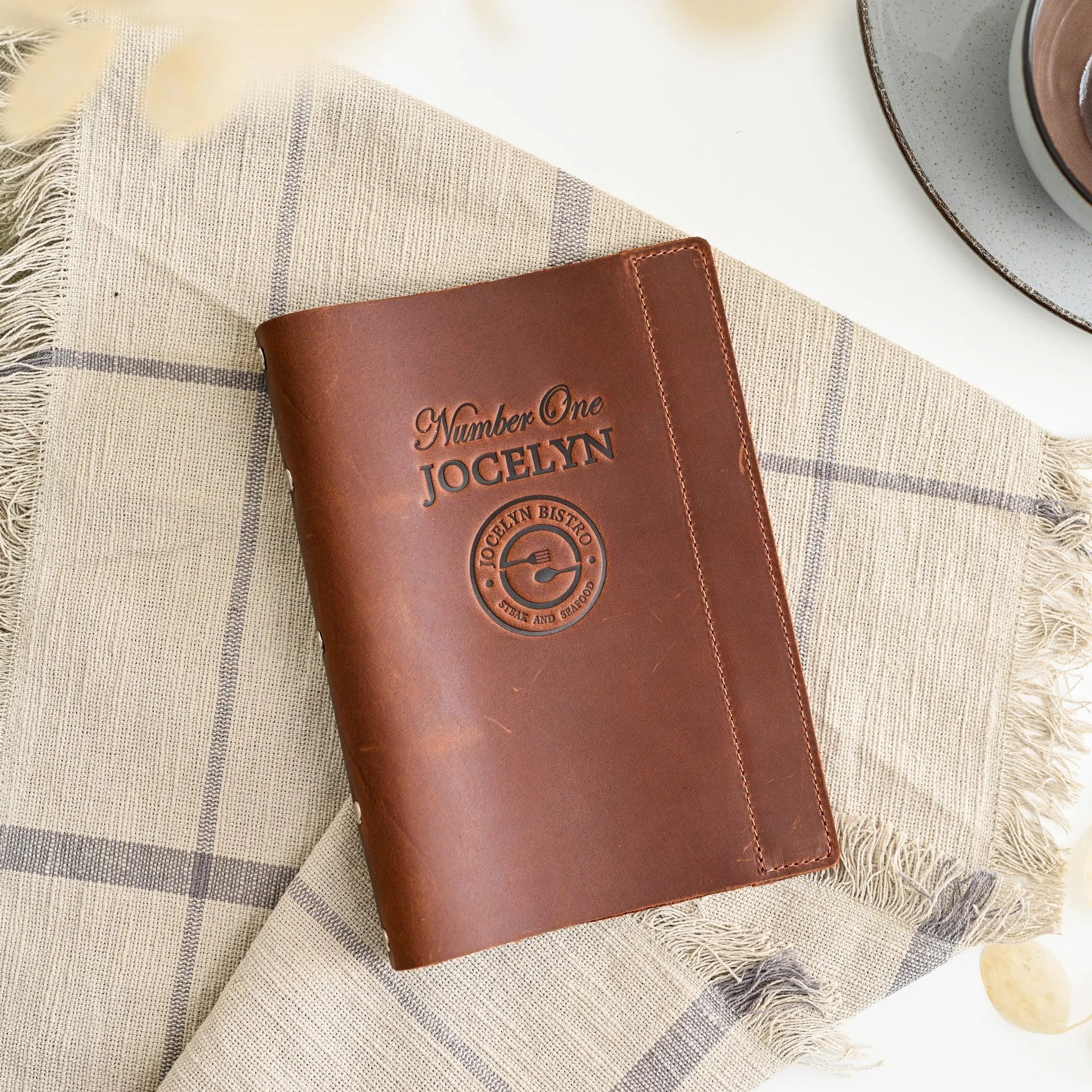 Basic Leather Menu Holder with Ring Binder Mechanism with Crazy Horse leather (LM01A5) - inkohoreca - shop
