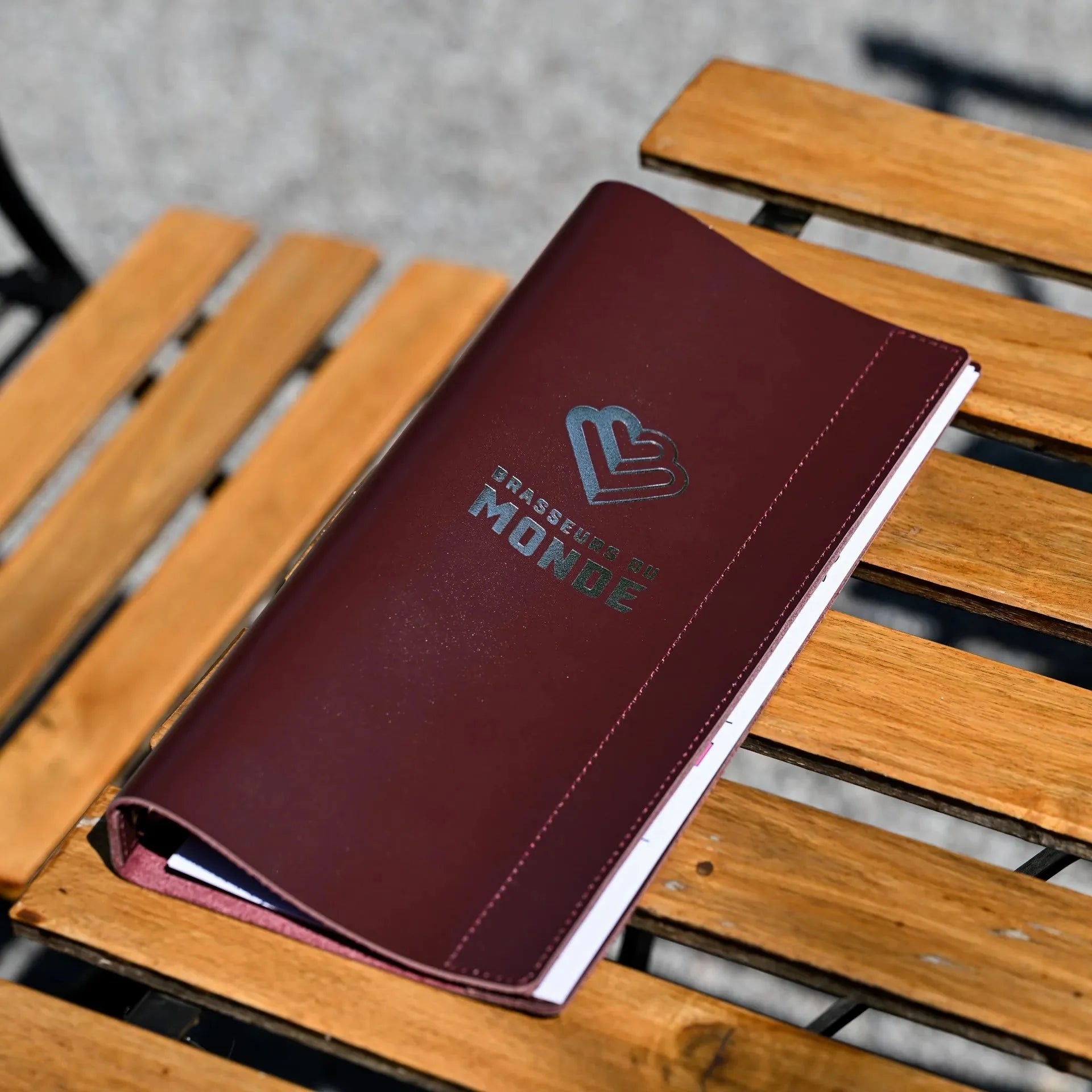 Basic Leather Wine List Holder with Ring Binder Mechanism (LM01A6) - inkohoreca - shop