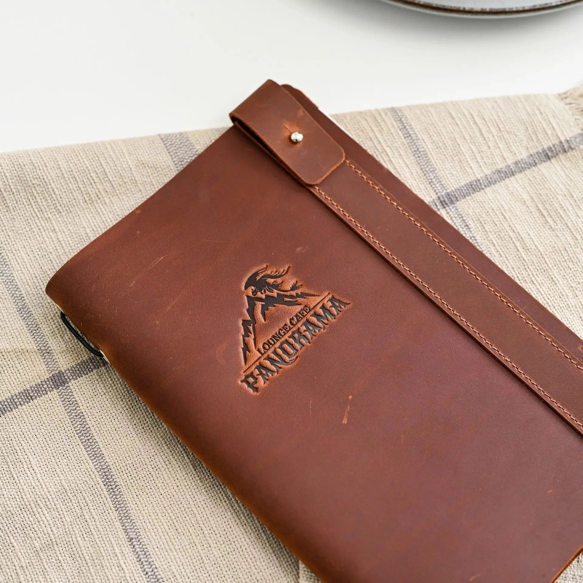 Leather Menu Holder with Holster Screw and Rubber String fixing with Crazy Horse leather (LM07A5) - inkohoreca - shop