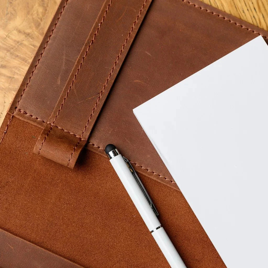 Full-grain Crazy Horse leather notepad for hospitality professionals, offering a professional and elegant appearance.
