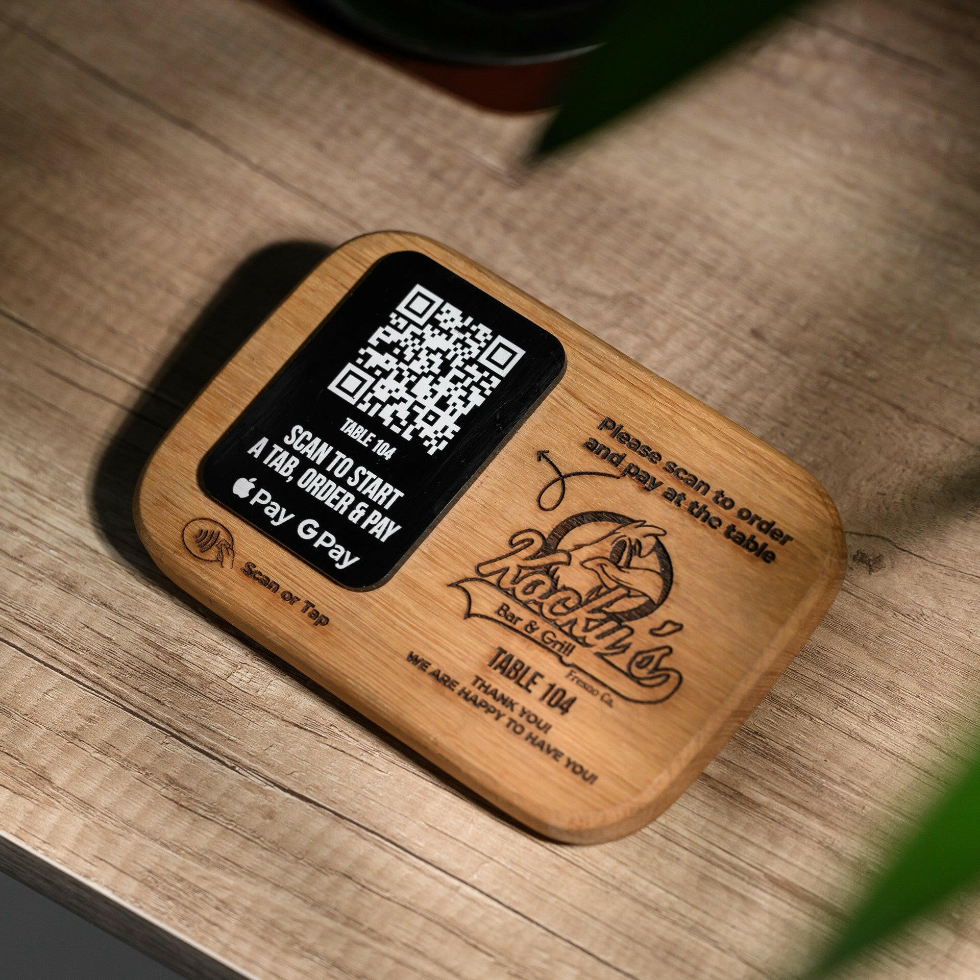 QR Menu Sign on Acrylic Tablet and Oaken base (QW01) - inkohoreca - shop
