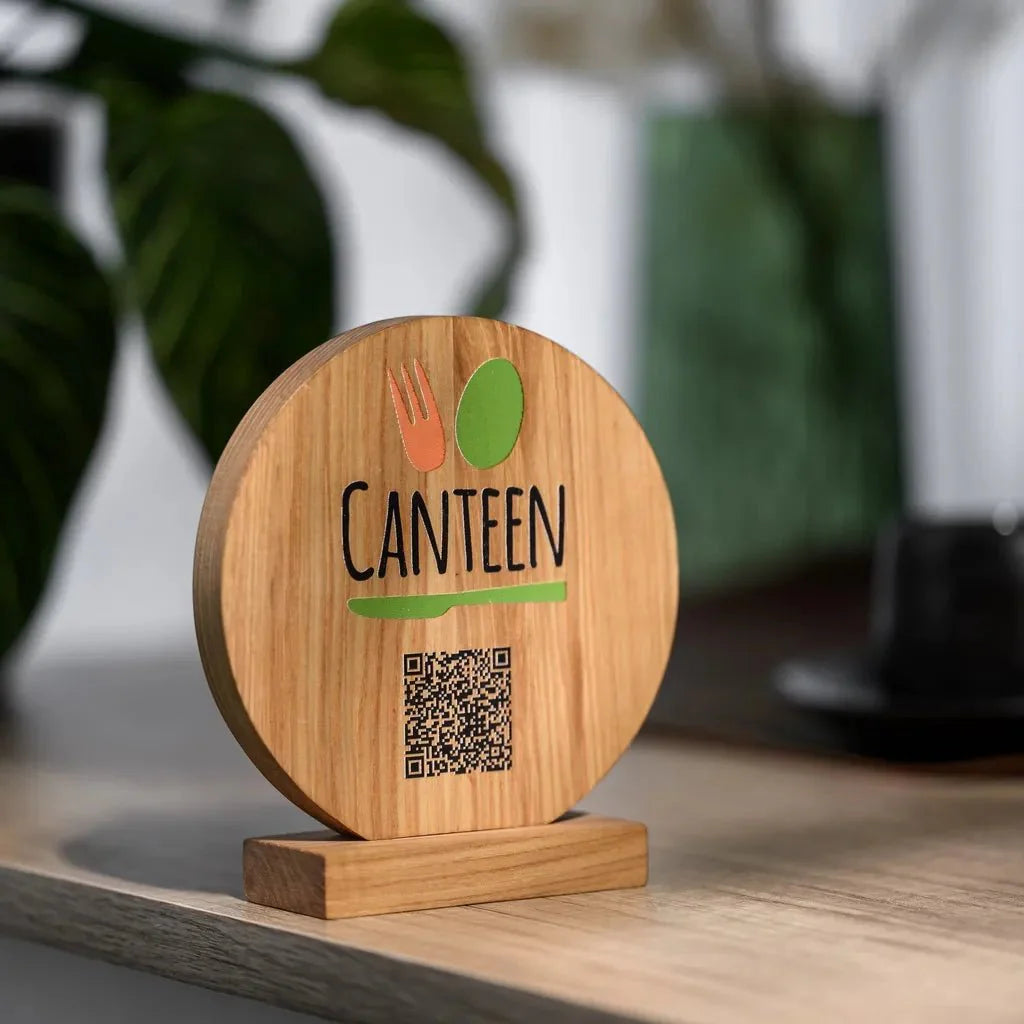QR Menu Sign Printed on Round Oak Stand (QW03V2) - inkohoreca - shop