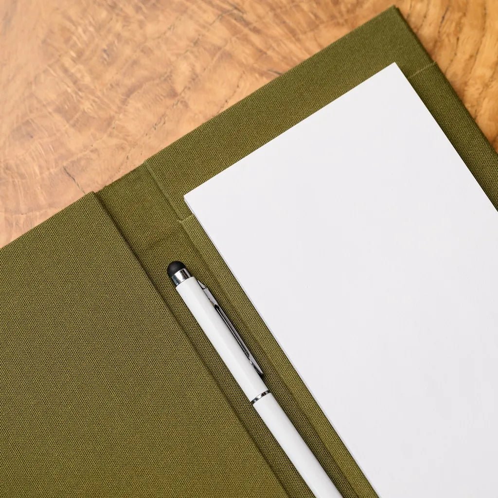 Compact and functional Textile Notebook for Waiters, crafted for durability. A must-have accessory for waitstaff to streamline service and maintain organization throughout shifts.