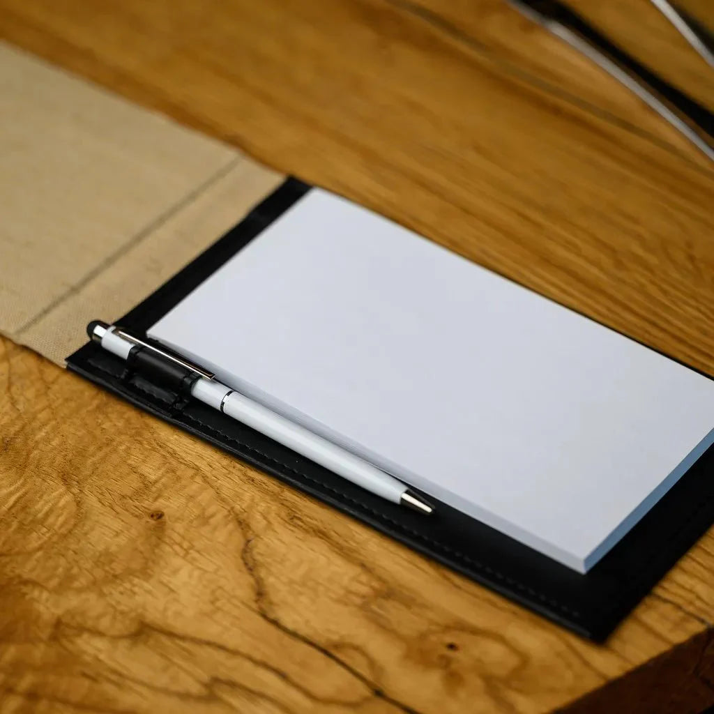 Professional Textile Notebook with a hardcover back, designed for waiters to easily organize orders and take notes while maintaining a durable and stylish look for every service.