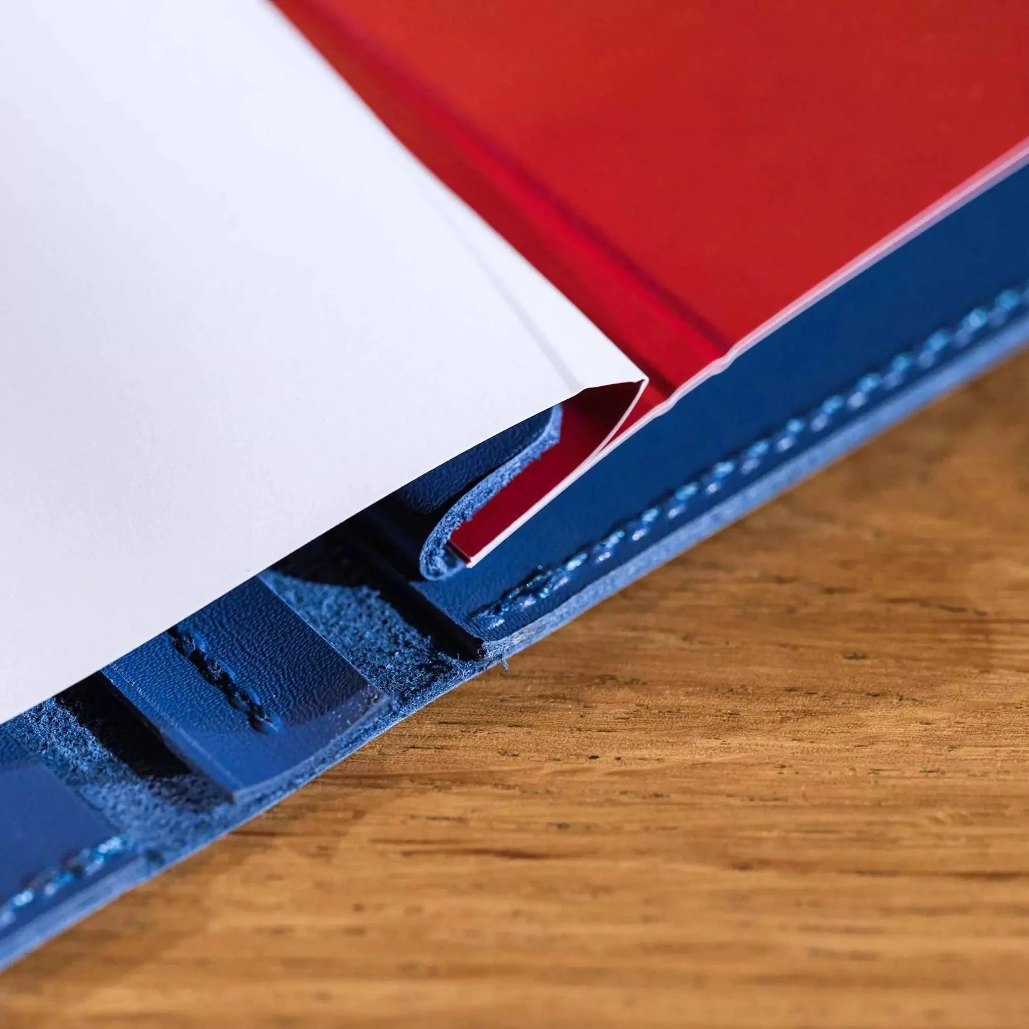 Two - layer Leather Hardcover Wine List Folder (LM03A6) - inkohoreca - shop