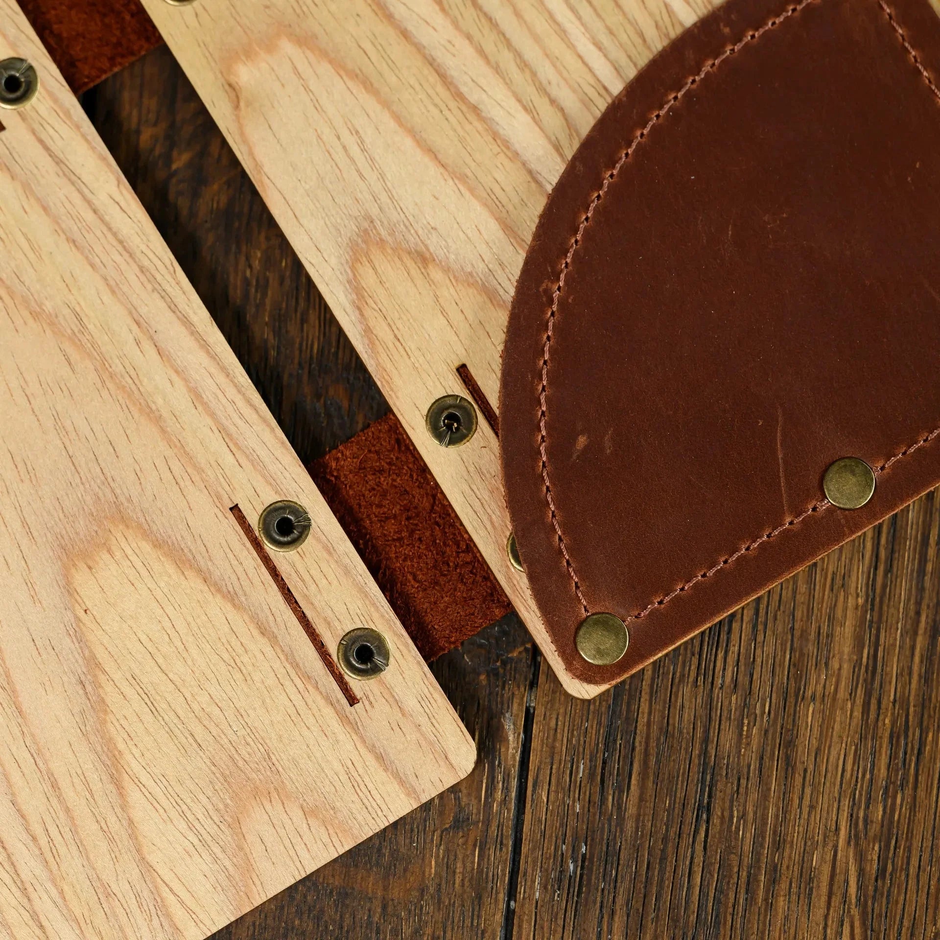 Veneered HDF Check Presenter in Light Oak Colour - inkohoreca - shop