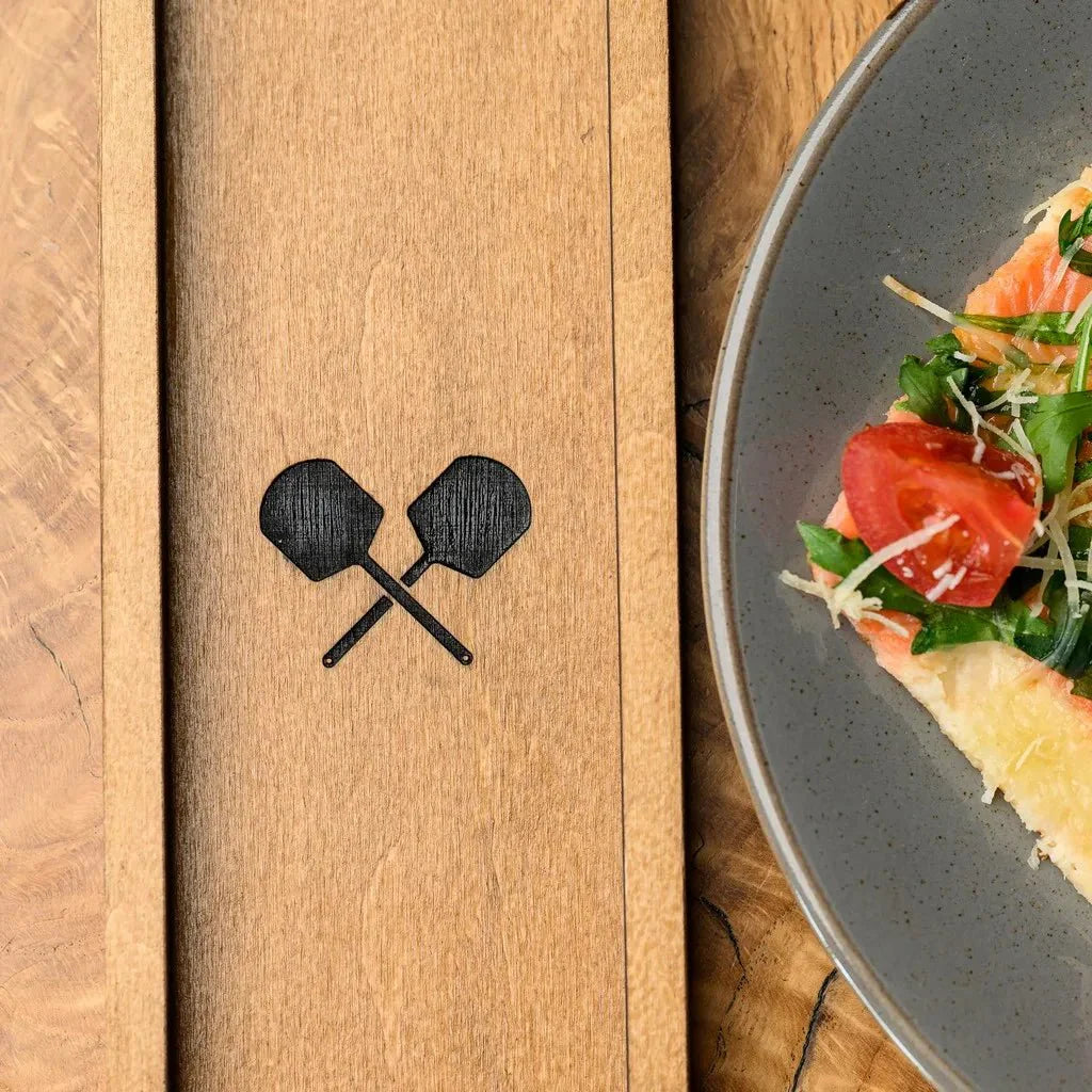Unique wooden cutlery holder for a charming table presentation.