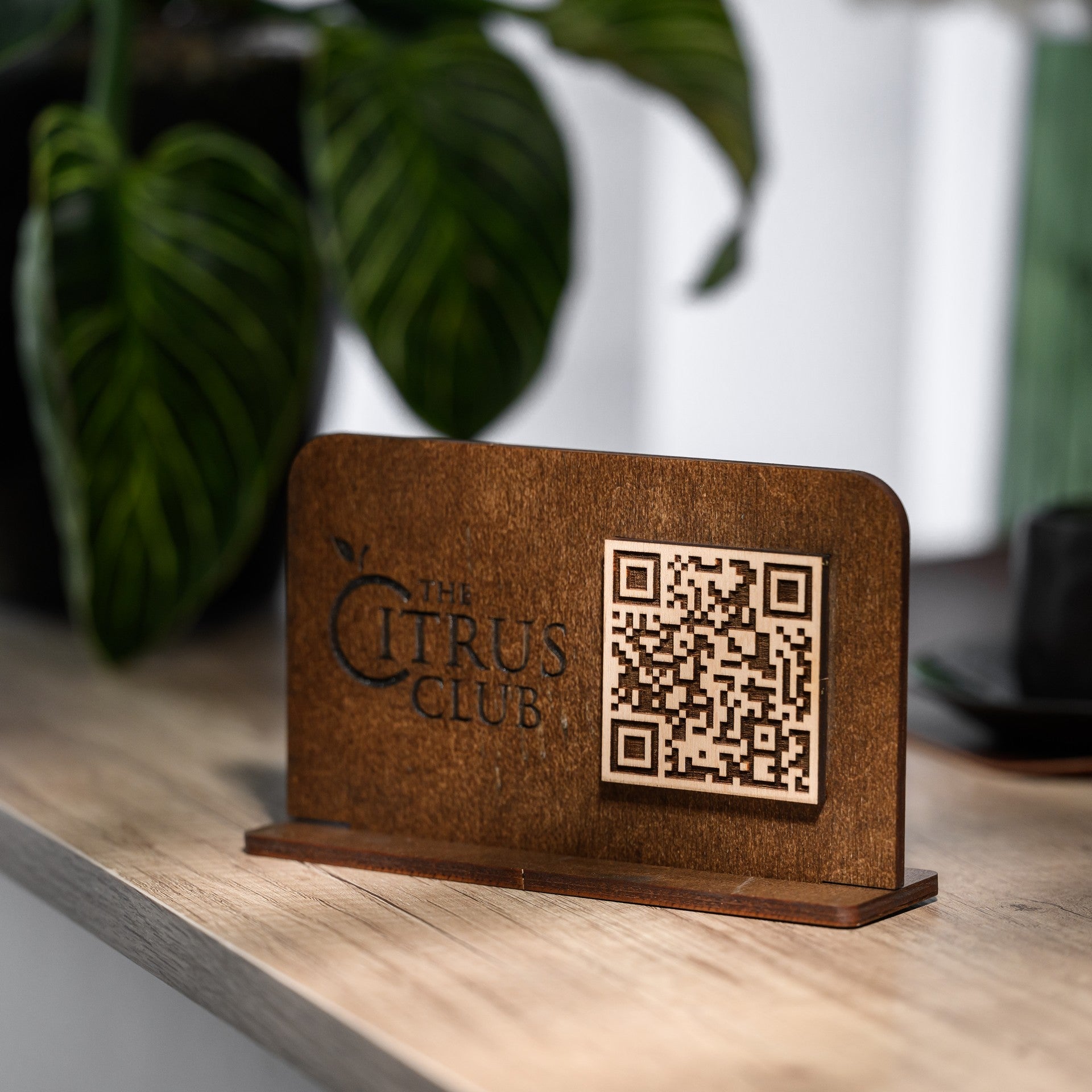 Wooden Horizontal Table Stand with QR Code Menu Sign (QP03) - inkohoreca - shop