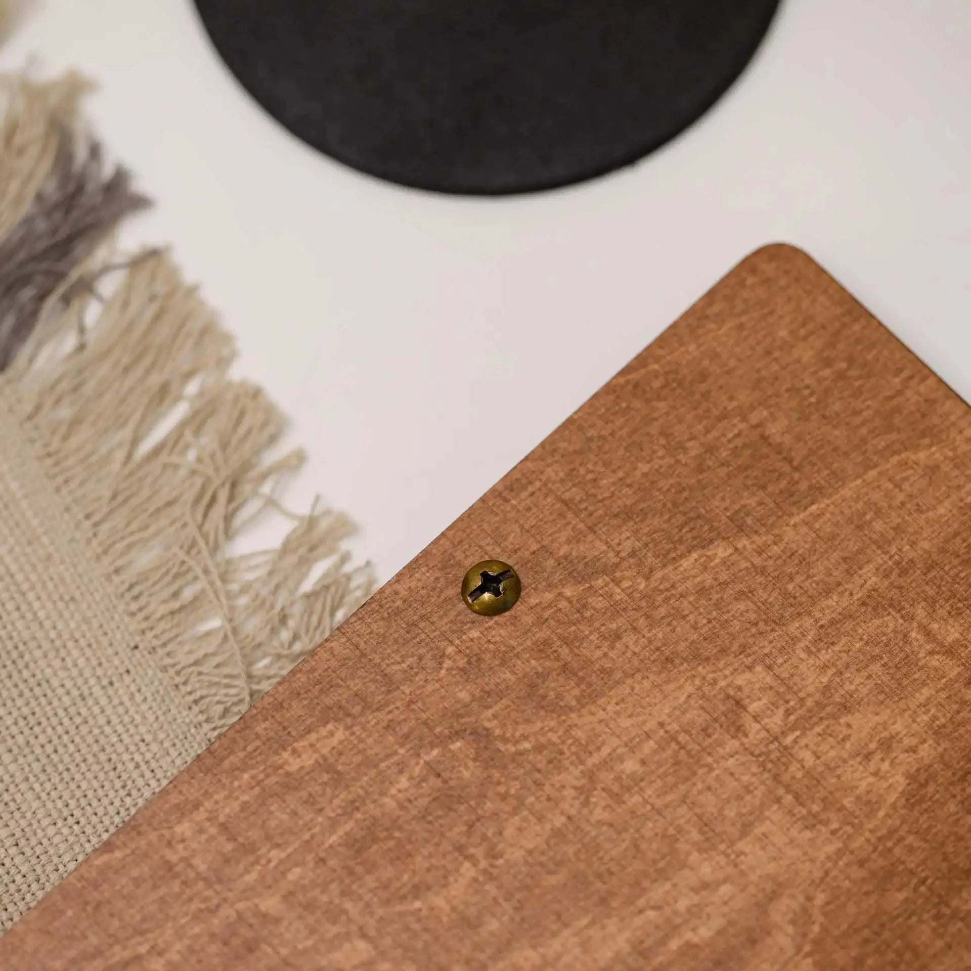 Wooden Menu Holder fastened on Leather Strap (M01A1) - inkohoreca - shop