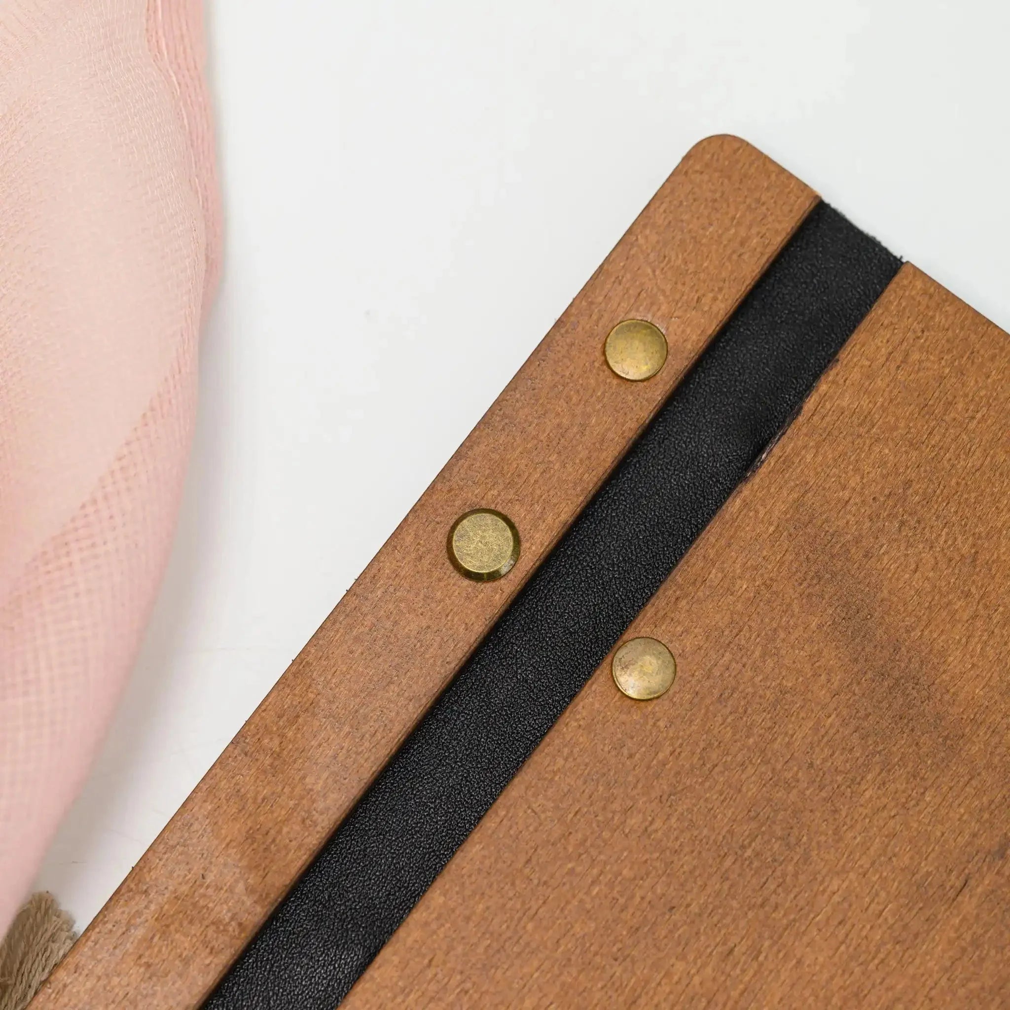 Wooden Menu Holder with Curved Cover (M01A22) - inkohoreca - shop