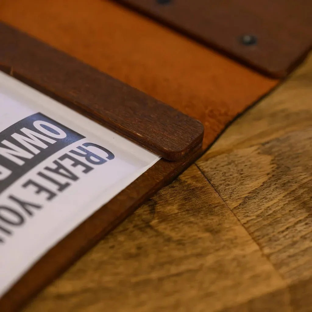 Classic menu folders for restaurants with a premium touch.