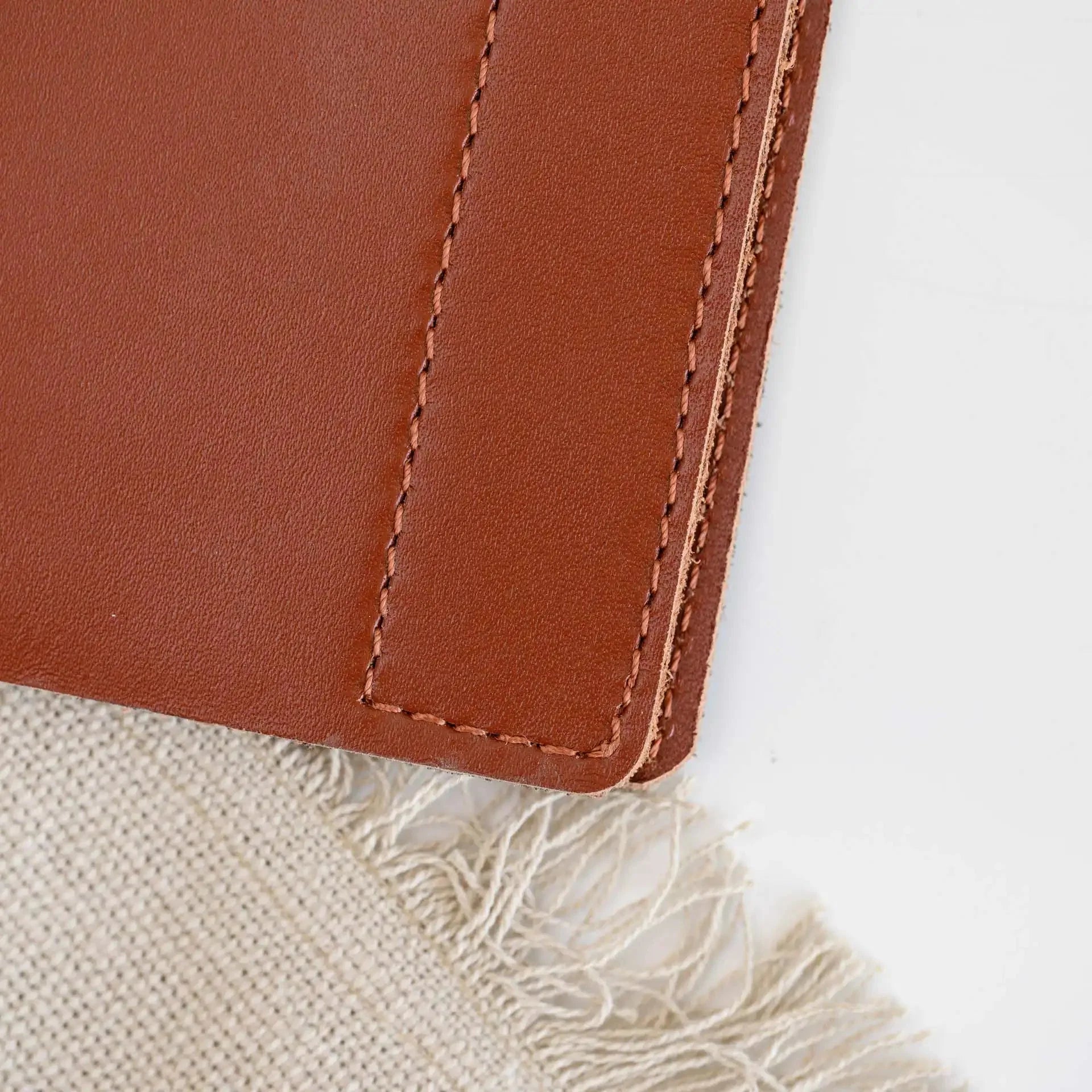 Basic Leather Menu Holder with fixing by Screws and Plank (LM02A4) - inkohoreca - shop