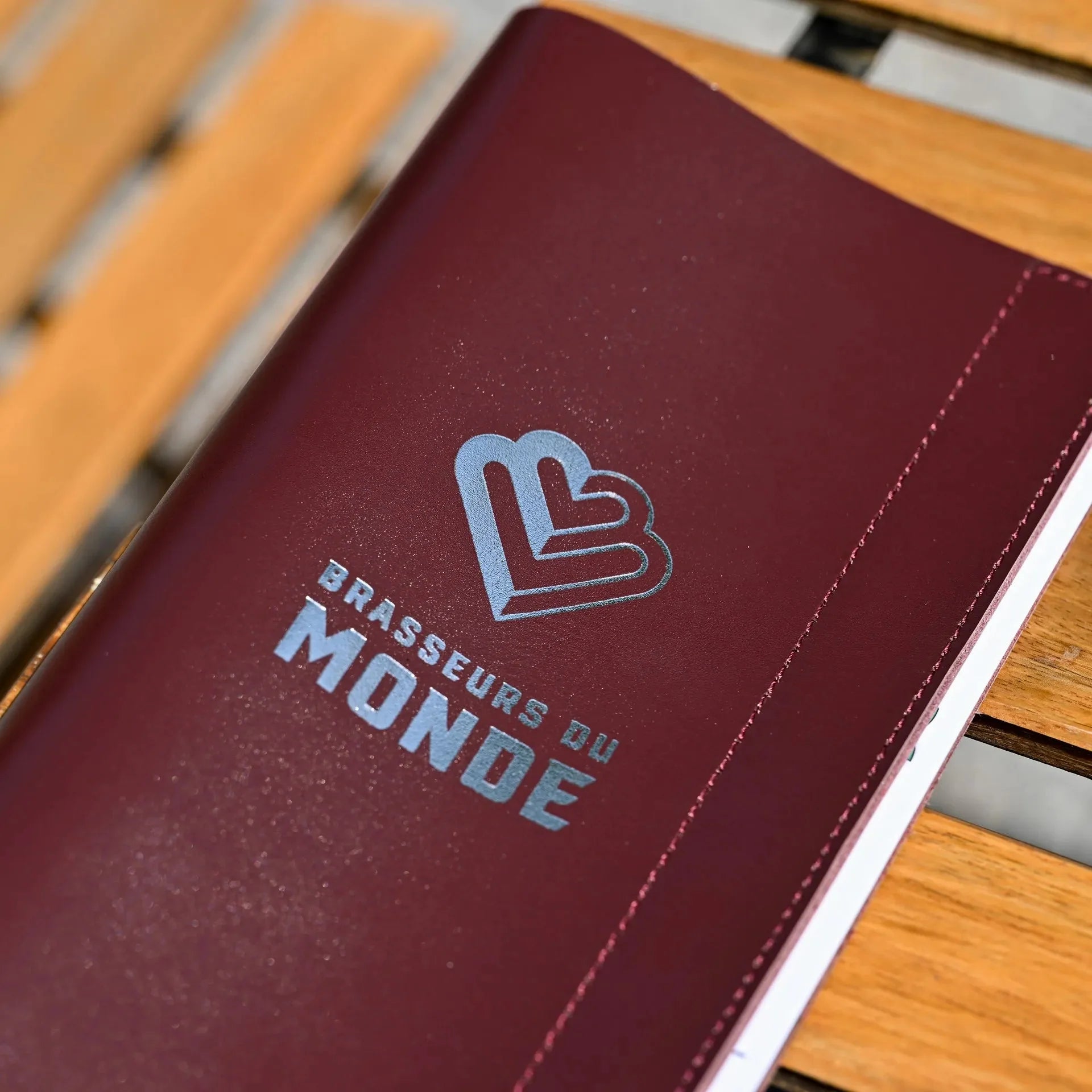 Basic Leather Wine List Holder with Ring Binder Mechanism (LM01A6) - inkohoreca - shop