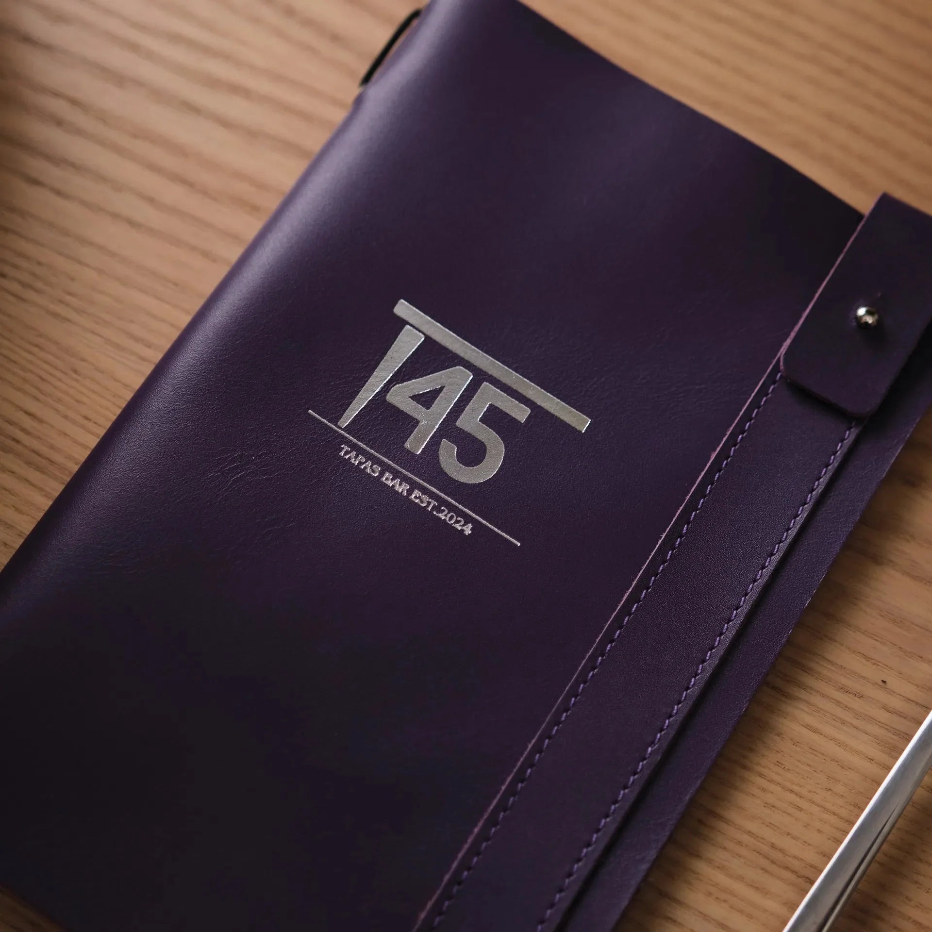 Leather Menu Holder with Holster Screw and Rubber String fixing (LM07A5) - inkohoreca - shop