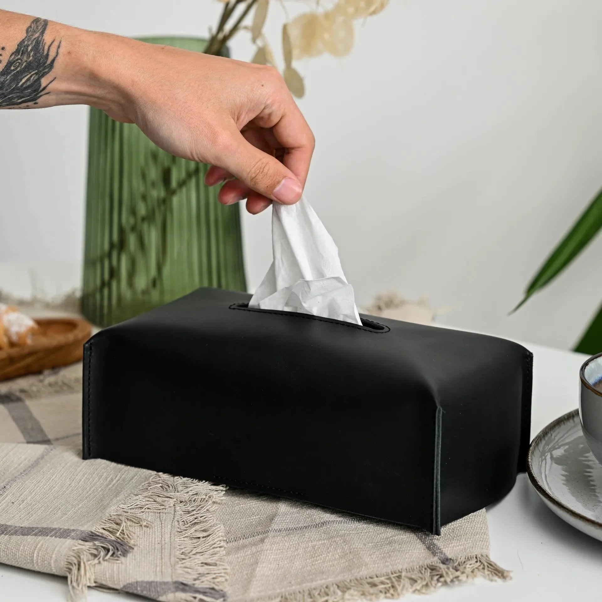 Leather Tissue Box (LNH01) - inkohoreca - shop