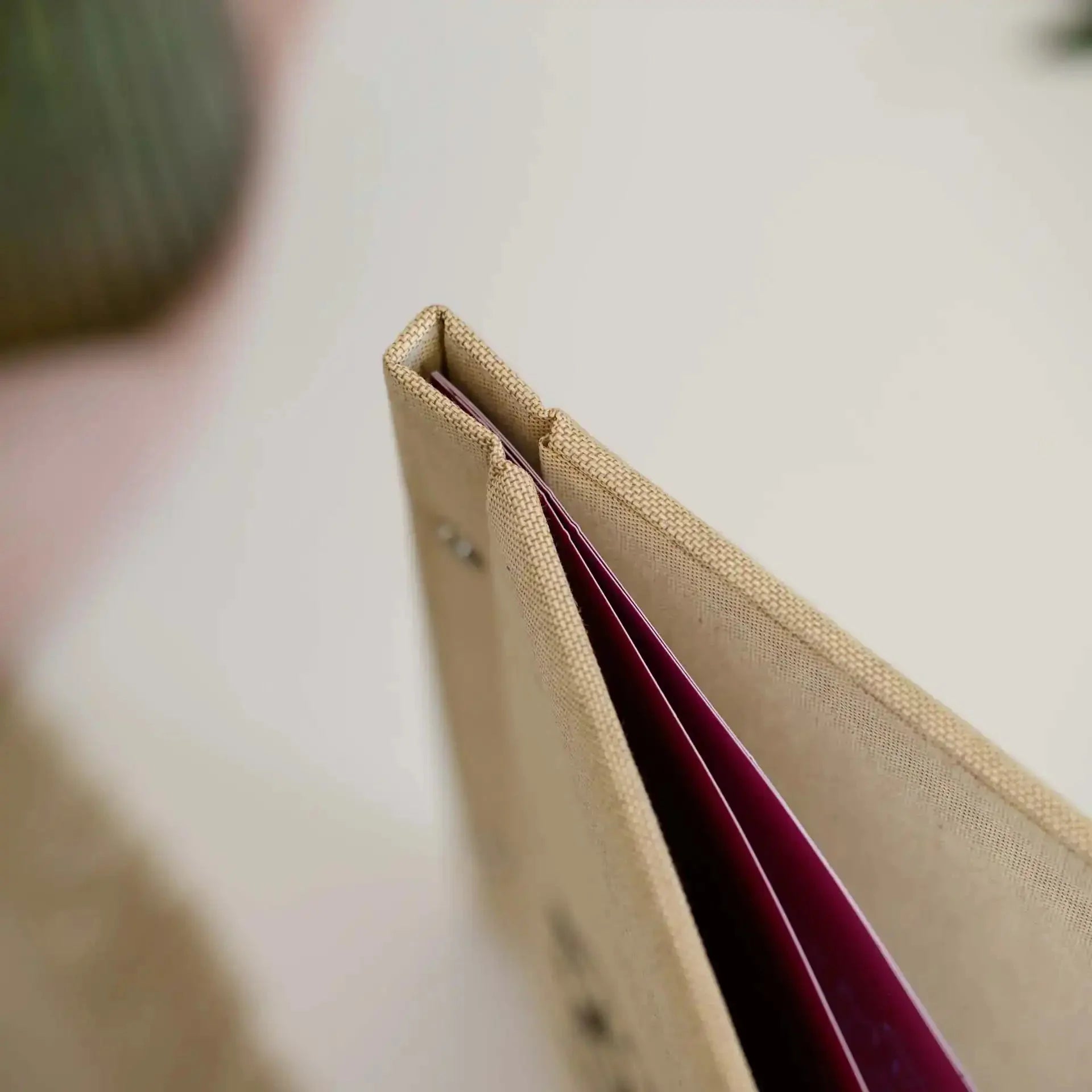 Linen Imitation Menu Holder (TM01A4) - inkohoreca - shop