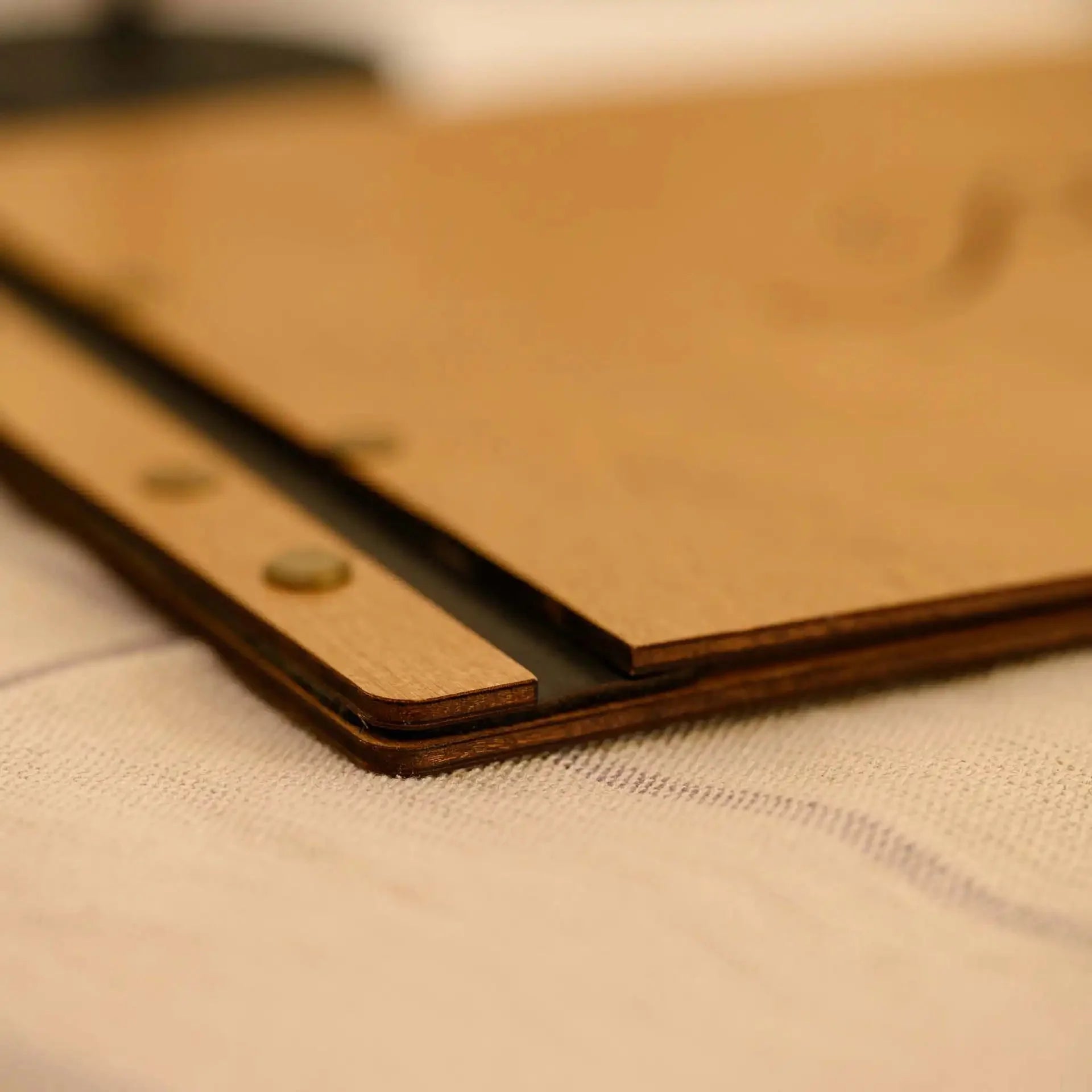 Wooden Landscape Oriented Menu Holder Fastened by Screws (M01A8) - inkohoreca - shop