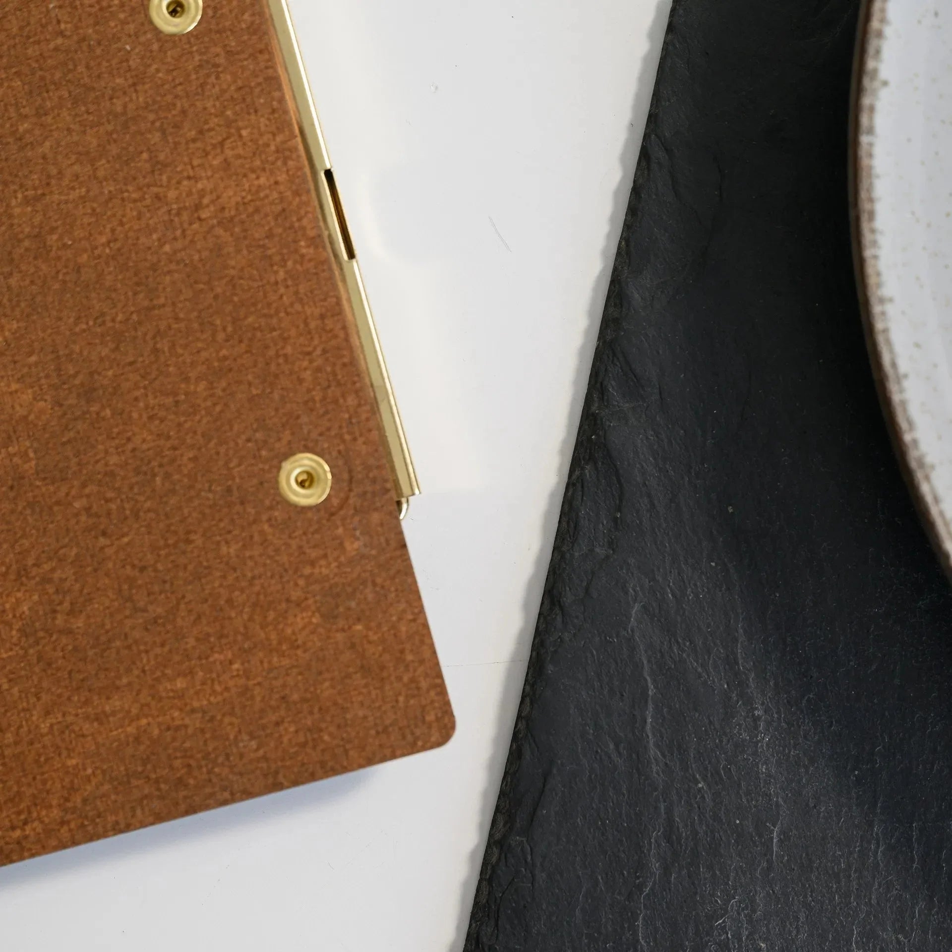 Wooden Menu Board with Crazy Horse Leather Cover and Clip (P03A5) - inkohoreca - shop