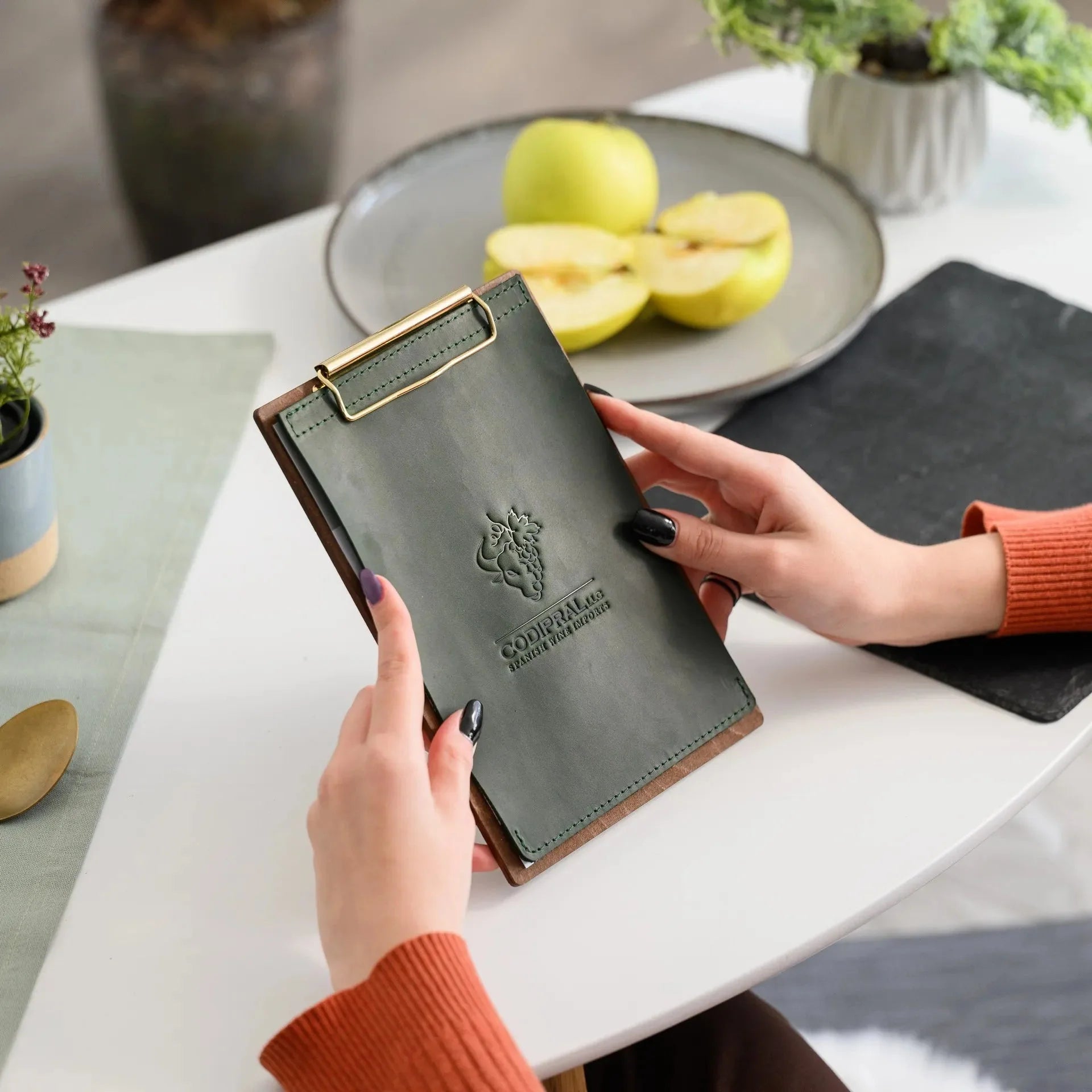 Wooden Menu Board with Crazy Horse Leather Cover and Clip (P03A5) - inkohoreca - shop