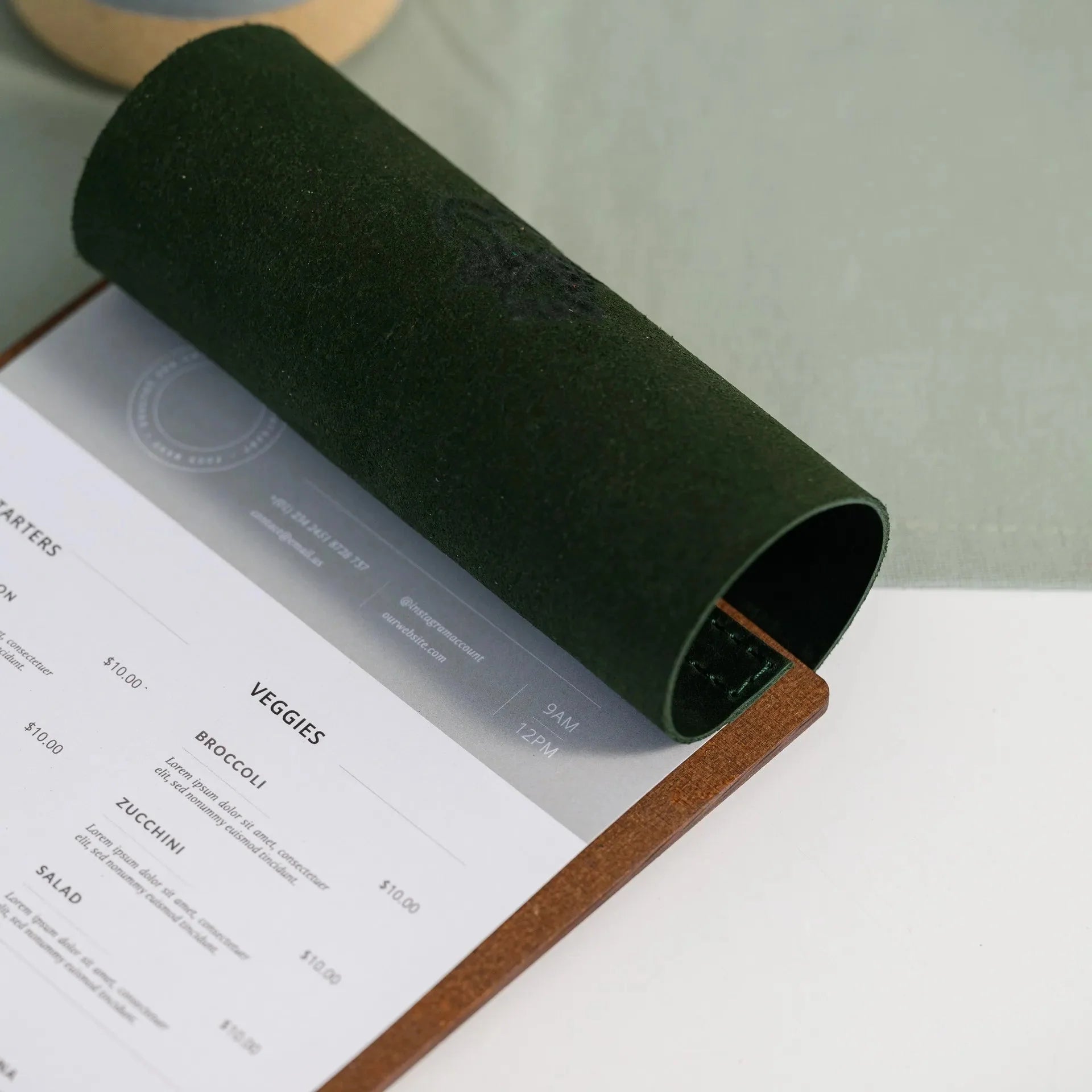 Wooden Menu Board with Crazy Horse Leather Cover and Clip (P03A5) - inkohoreca - shop